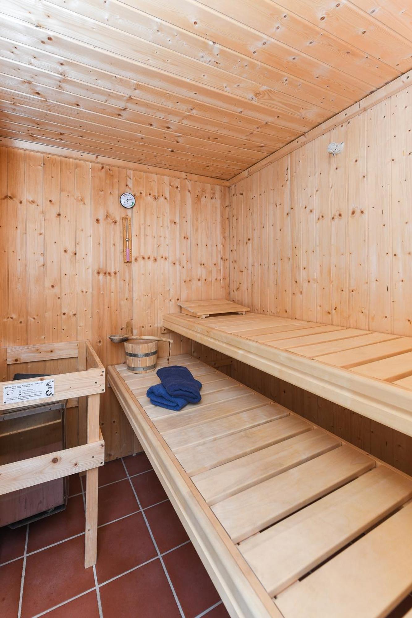 Ferienhaus Dohlennest Carolinensiel Bagian luar foto